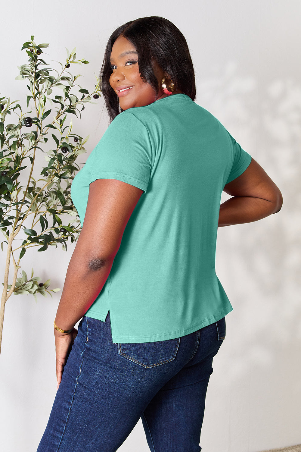 BASIC BAE Full Size Round Neck Short Sleeve T-Shirt - 7 COLORS