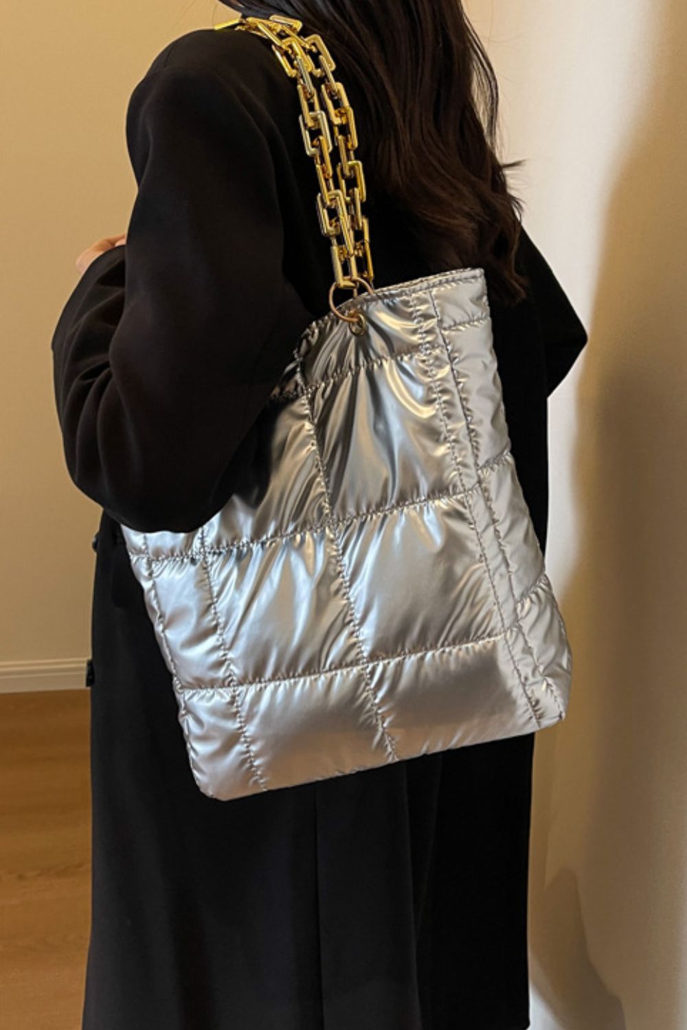 Bubble Texture Chain Handbag - 4 COLORS M@S@X@B