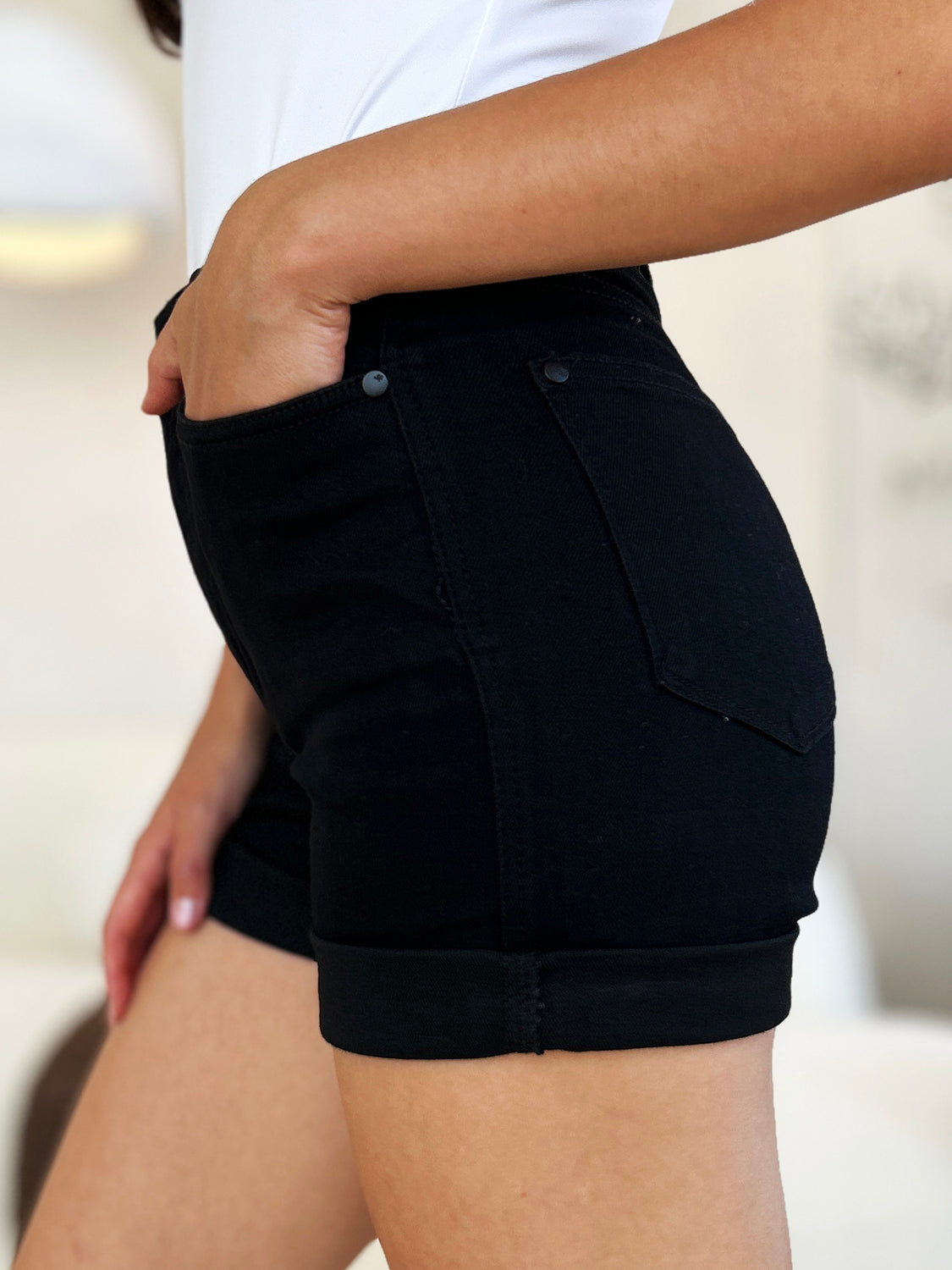 JUDY BLUE Full Size High Waist Tummy Control Cuffed Denim Shorts