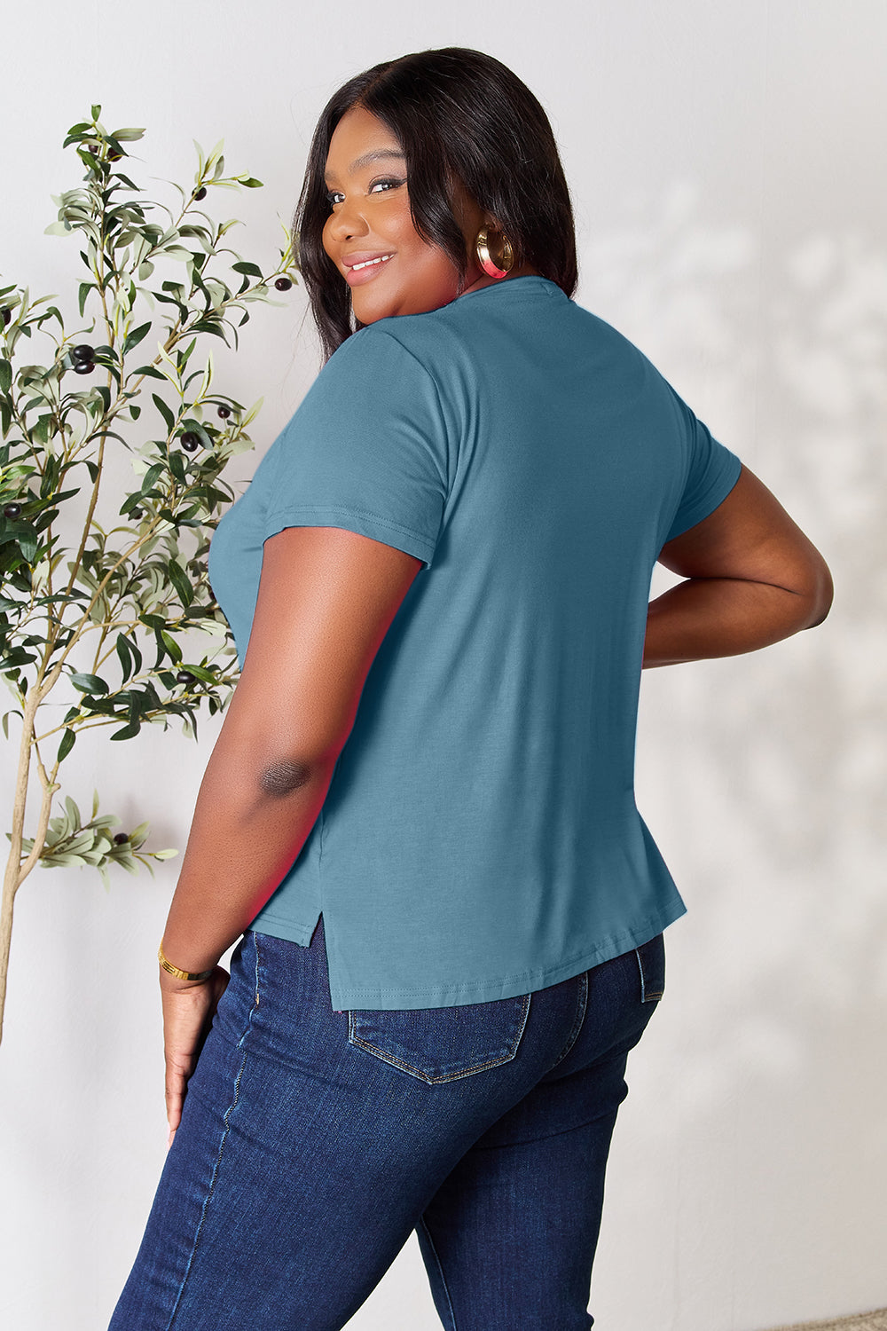 BASIC BAE Full Size Round Neck Short Sleeve T-Shirt - 7 COLORS