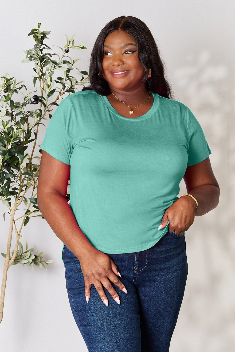 BASIC BAE Full Size Round Neck Short Sleeve T-Shirt - 7 COLORS