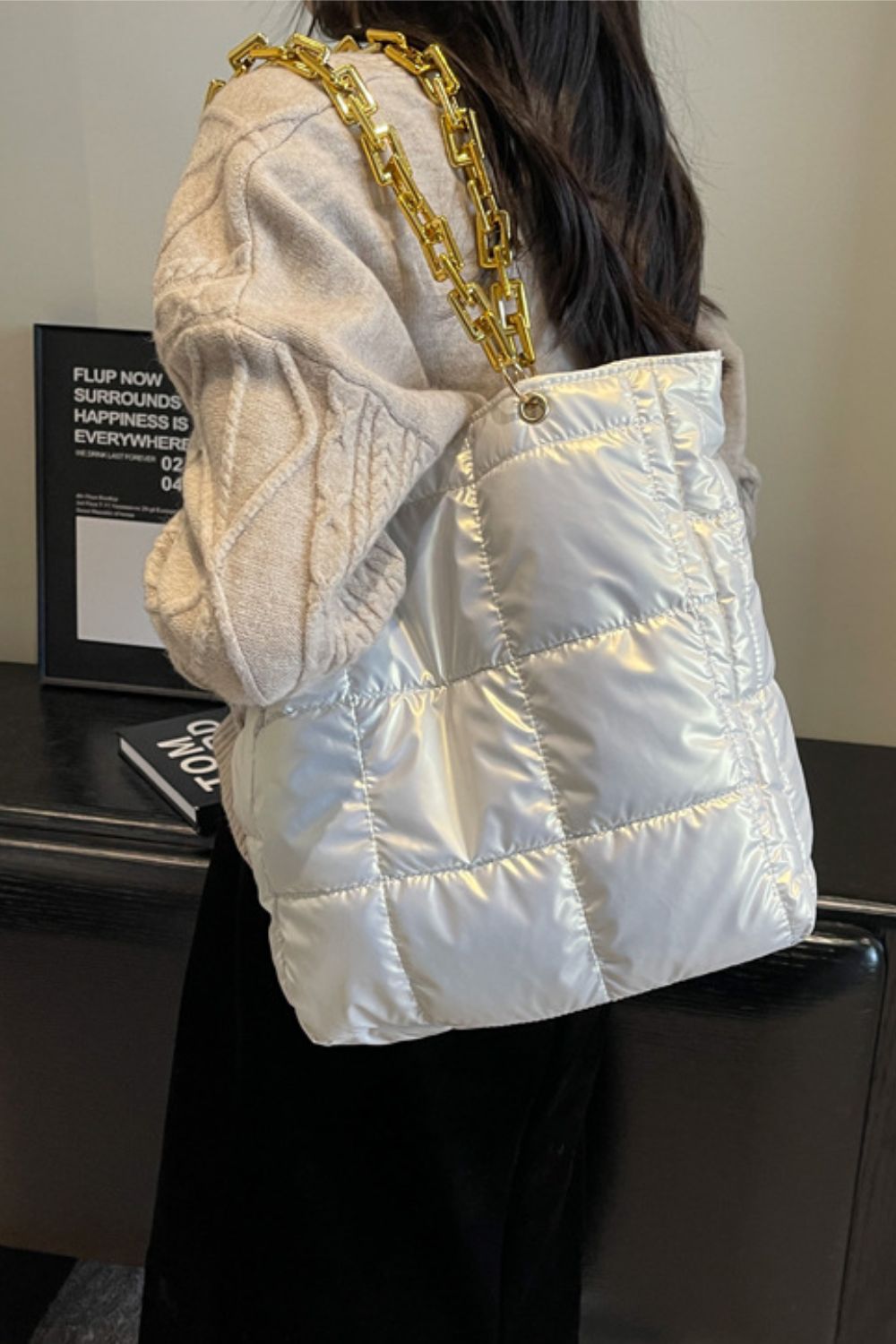Bubble Texture Chain Handbag - 4 COLORS M@S@X@B