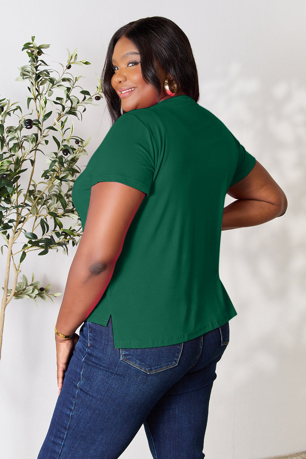 BASIC BAE Full Size Round Neck Short Sleeve T-Shirt - 6 COLORS