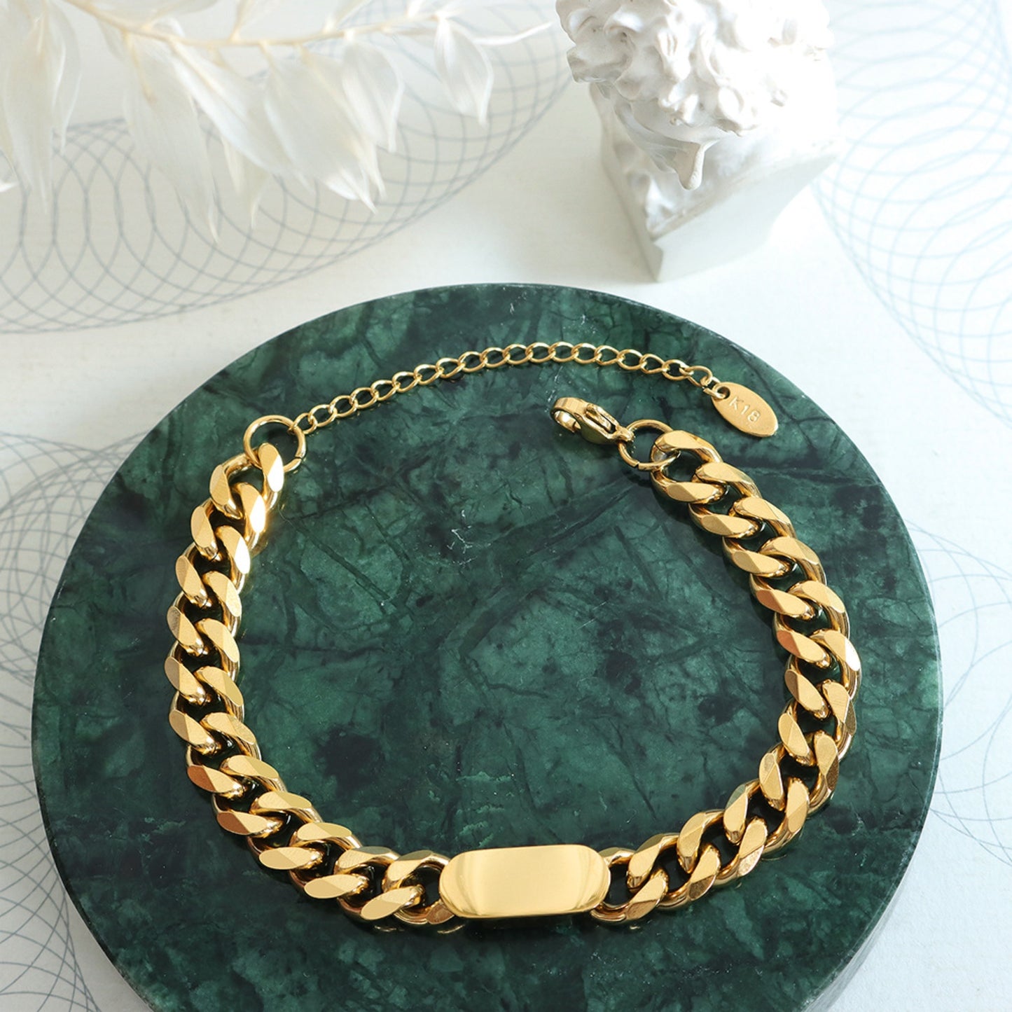 18K Gold-Plated Titanium Steel Bracelet - 2 COLORS M^L