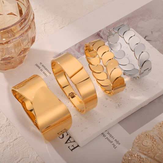 Titanium Steel Bracelet - 4 STYLES  M^L