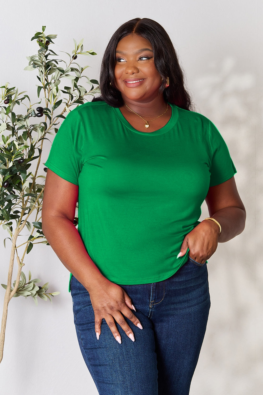 BASIC BAE Full Size Round Neck Short Sleeve T-Shirt - 7 COLORS