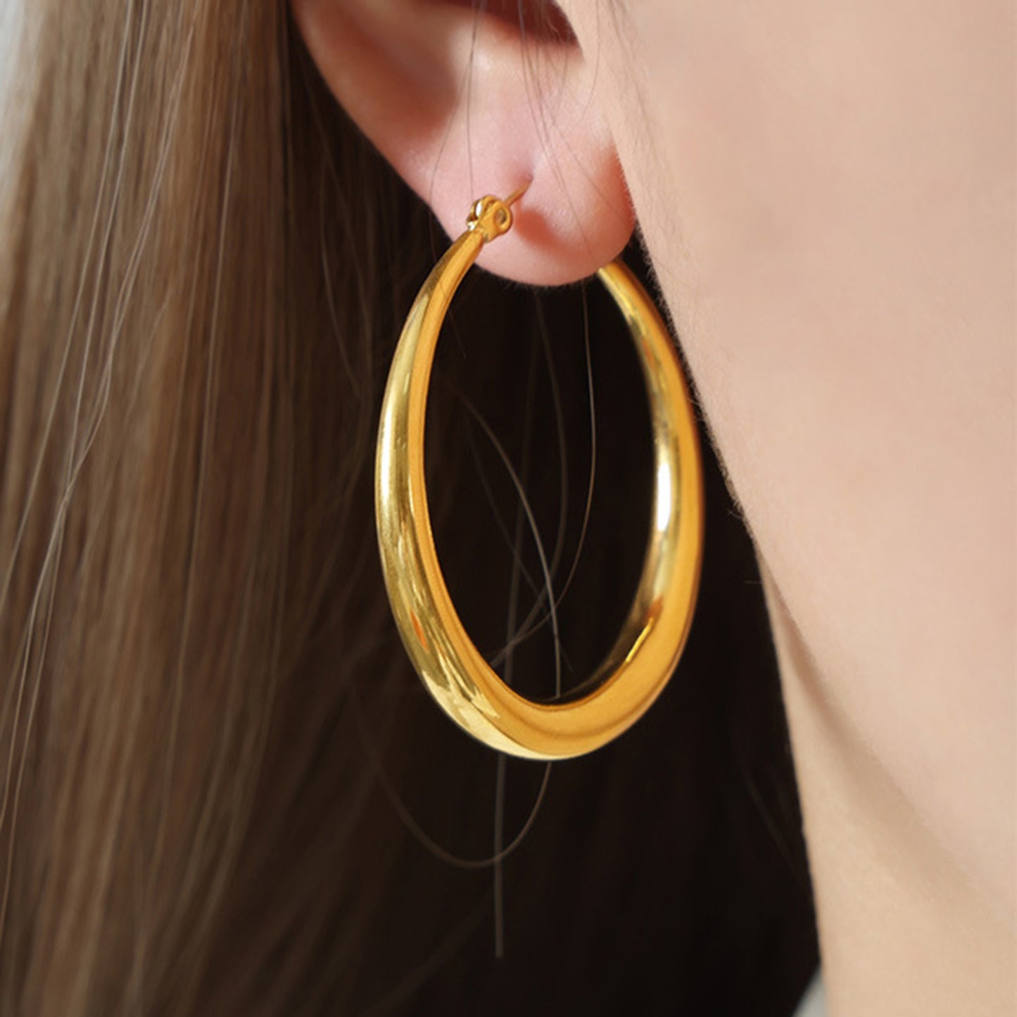 18K Gold-Plated Hoop Earrings  M^L